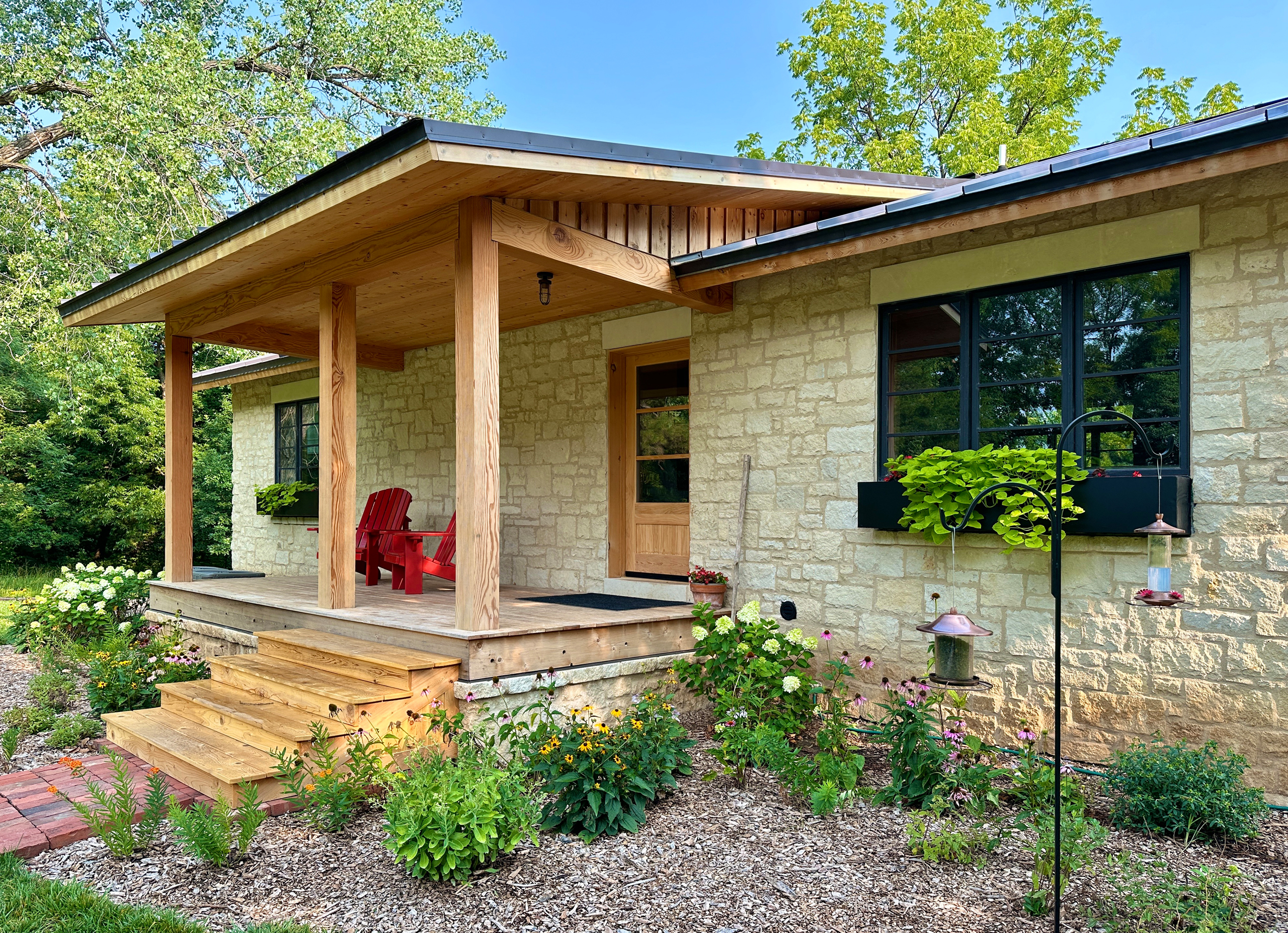 Kingfisher Cottage Hero